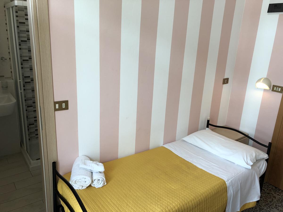 Hotel Clerice 2*