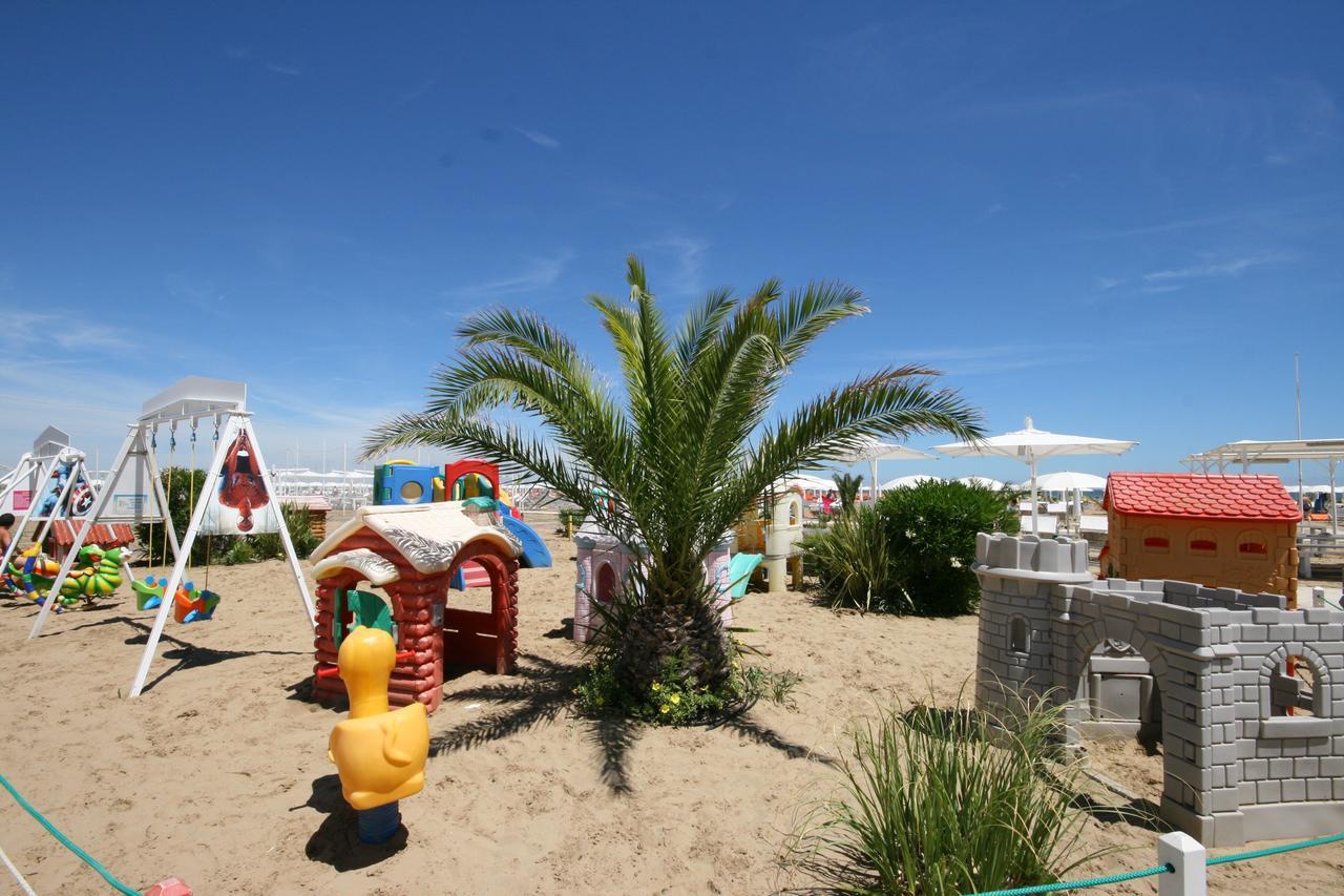 Hotel Beach Clerice 2*
